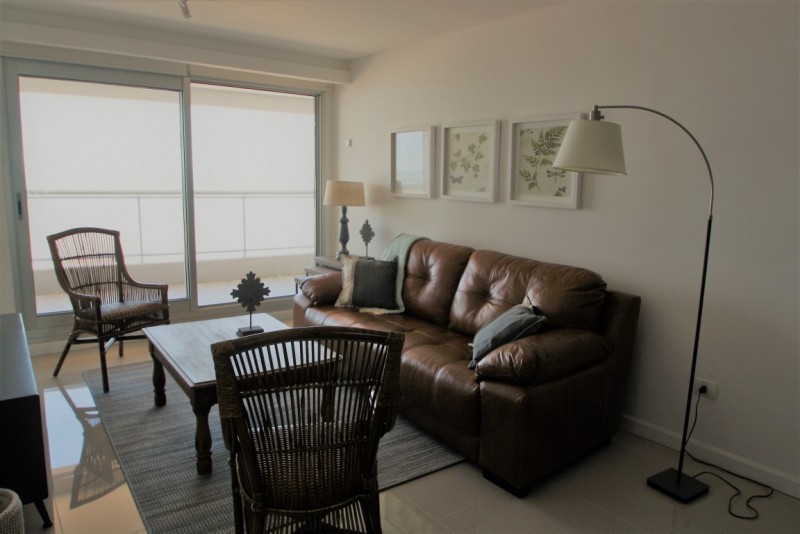 Departamento en alquiler playa Brava, Punta del Este
